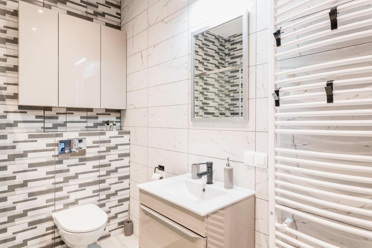 Apartwro - Apartament Przy Wyspie Slodowej, Garaz, Projektor, Rowery Daire Wrocław Dış mekan fotoğraf