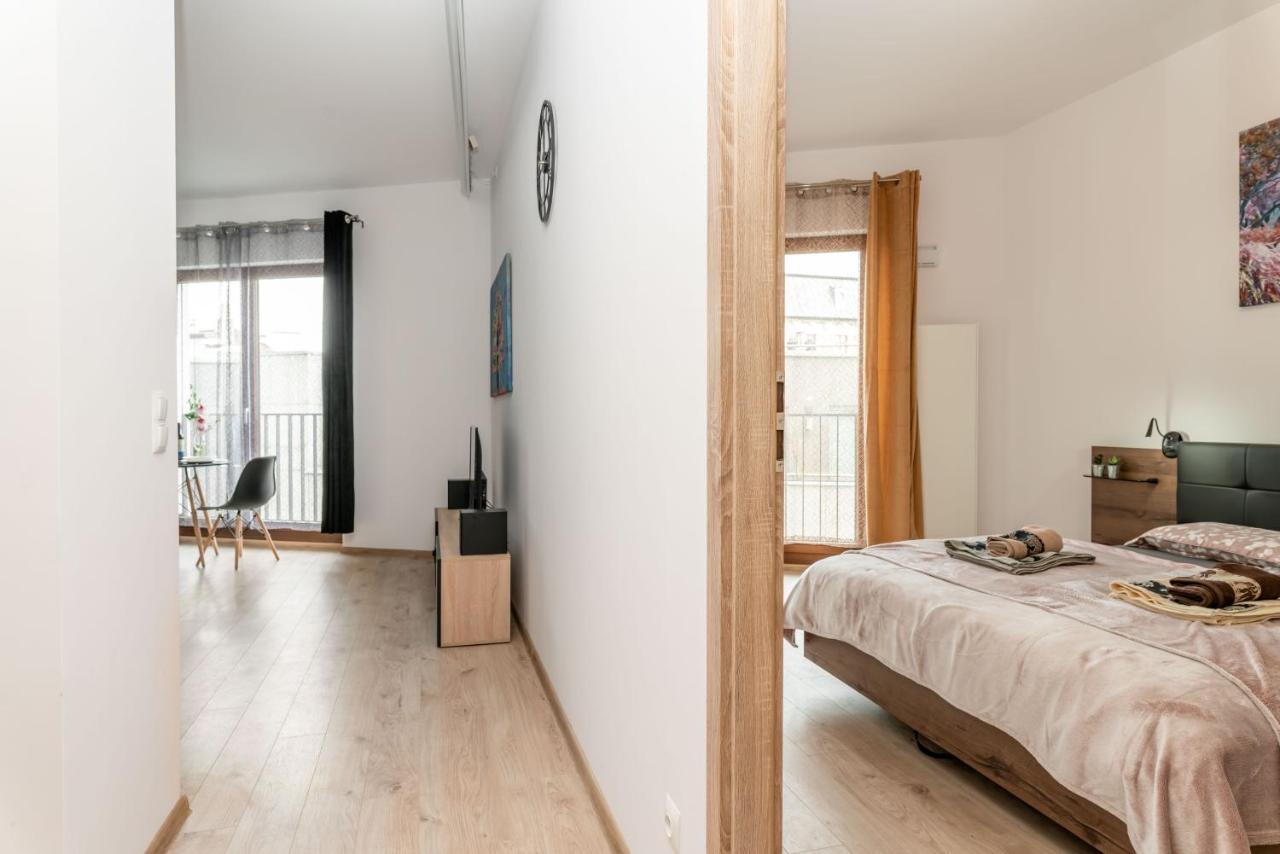 Apartwro - Apartament Przy Wyspie Slodowej, Garaz, Projektor, Rowery Daire Wrocław Dış mekan fotoğraf